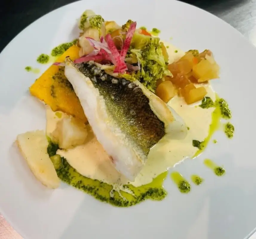 Le Vivier Restaurant Poisson Grau Du Roi Image00022 1 1x